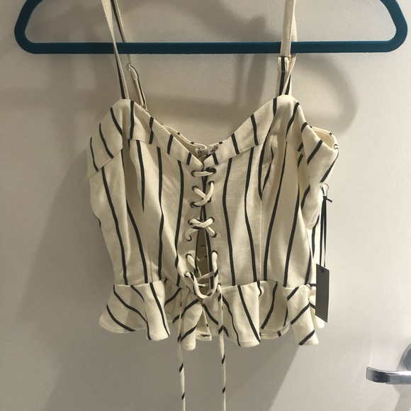 Lovers + Friends Stacey Top - Picture 5 of 7